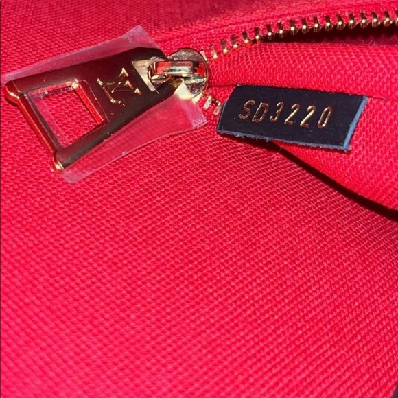 🎉 Sold 🎉 ❤️ On The Go MM Reverse ❤️ - Picture 2 of 16